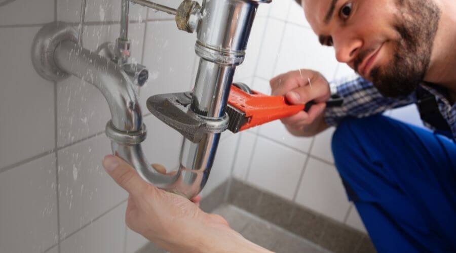 Professional bathroom faucet installation in Albuquerque, NM